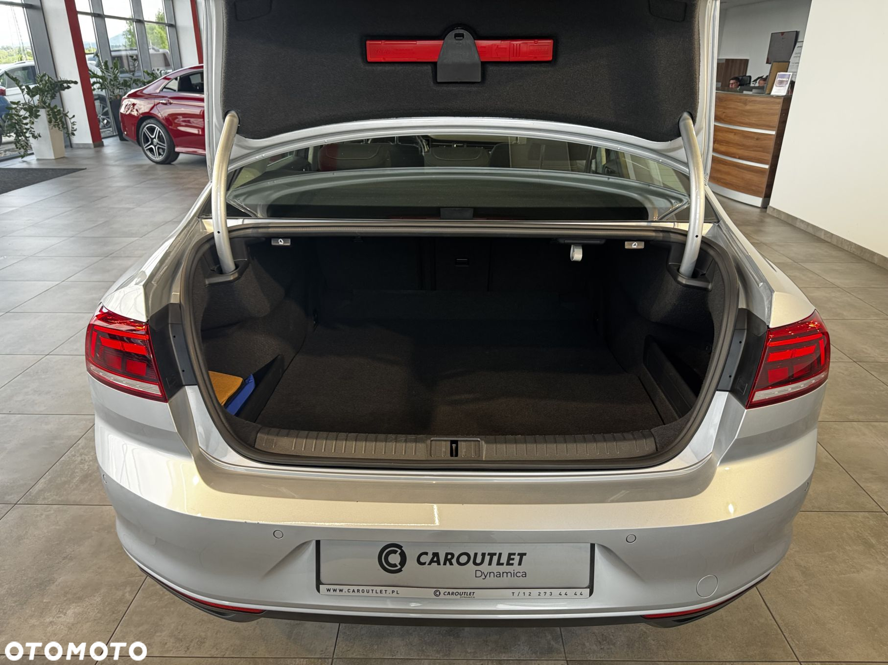 Volkswagen Passat - 10