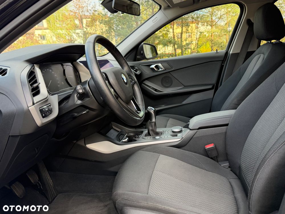 BMW Seria 1 116i - 12