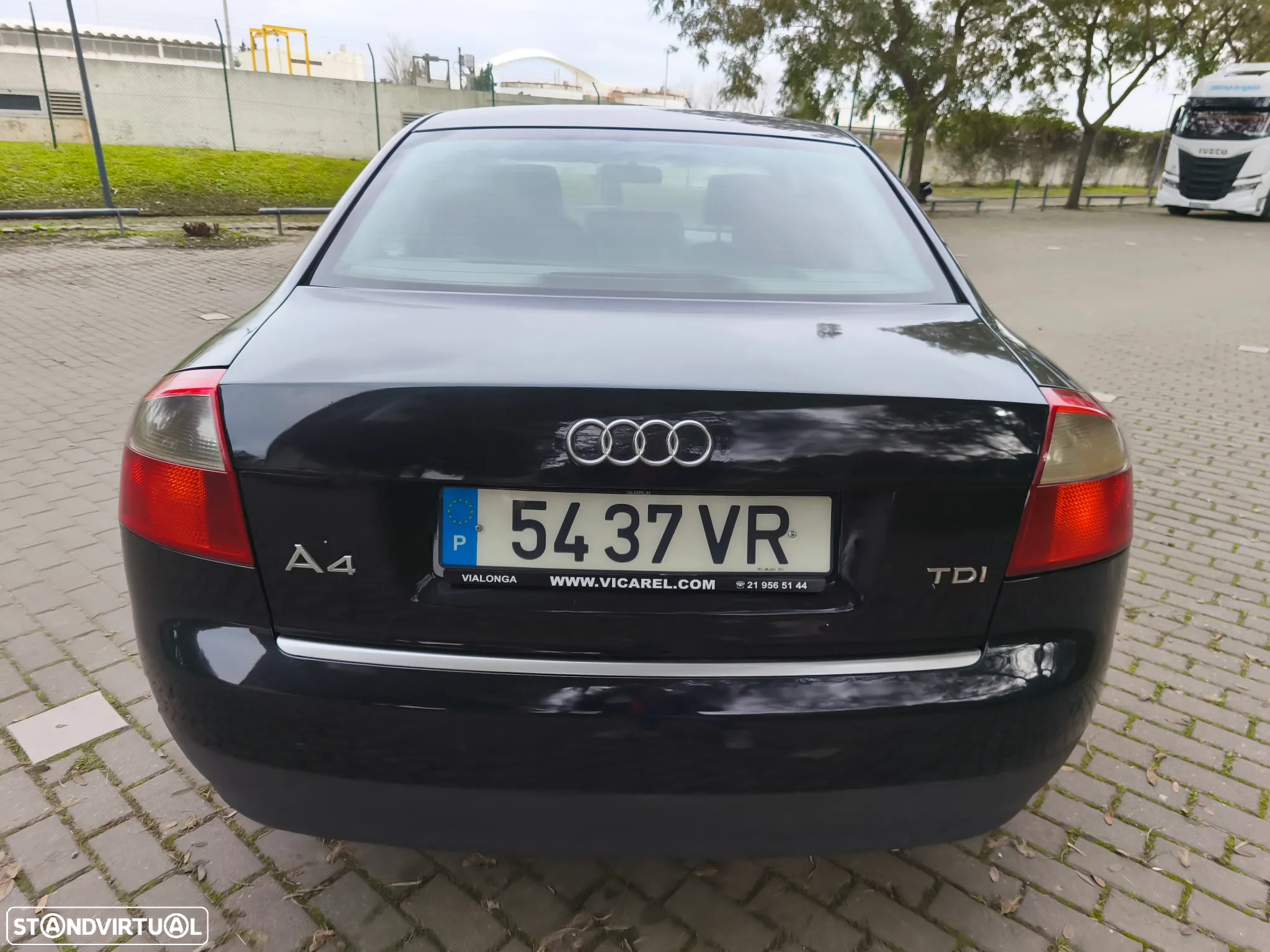 Audi A4 1.9 TDI m5 Sport - 8