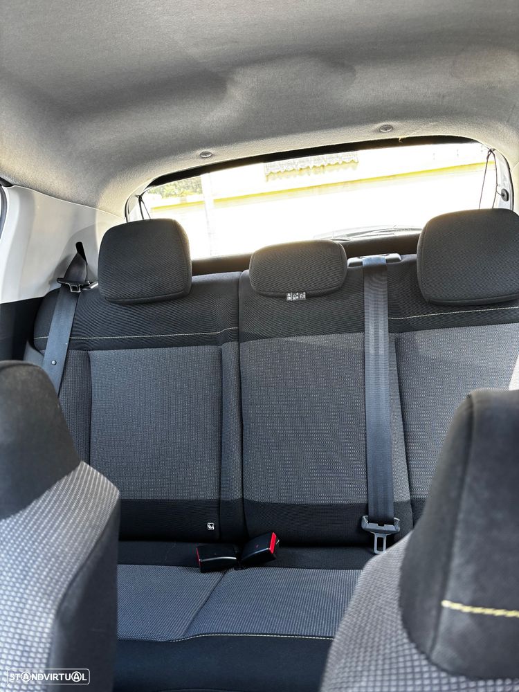 Citroën C3 1.2 PureTech Feel - 8