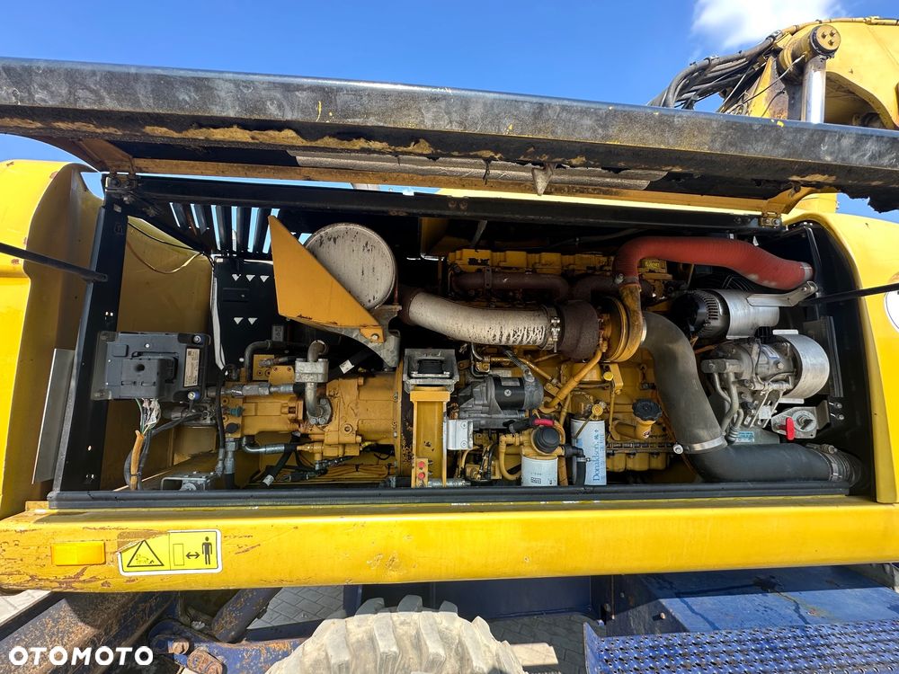 Caterpillar 318 D - 5