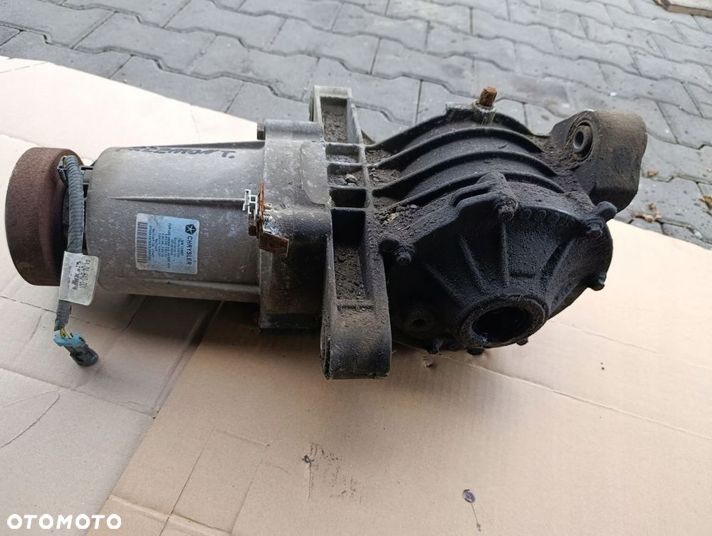 FIAT FREEMONT 2.0 JTD MOST DYFER DYFERENCJAŁ TYŁ TYLNY 05146768AB - 5