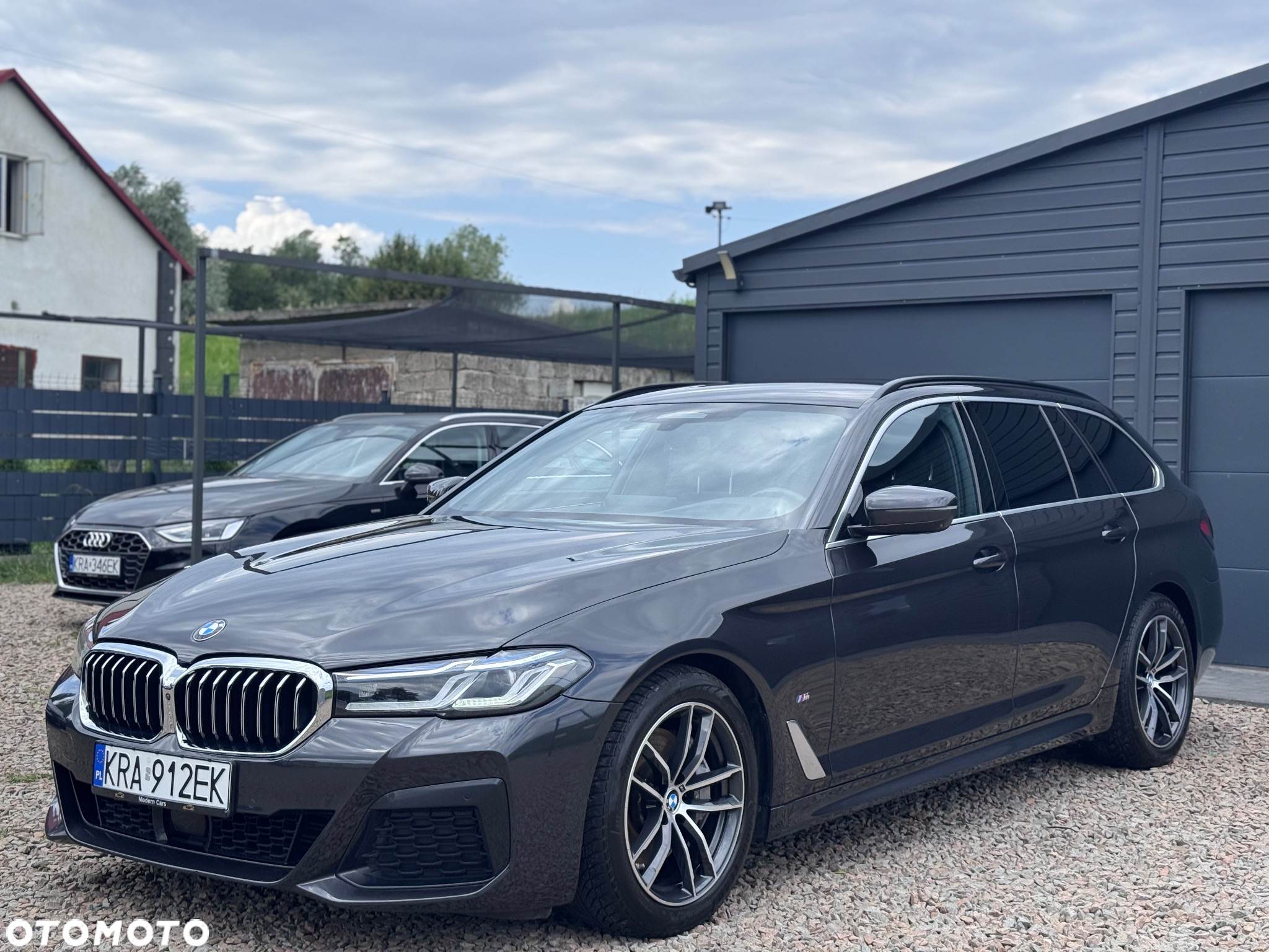 BMW Seria 5 540d xDrive Touring M Sport Edition - 7