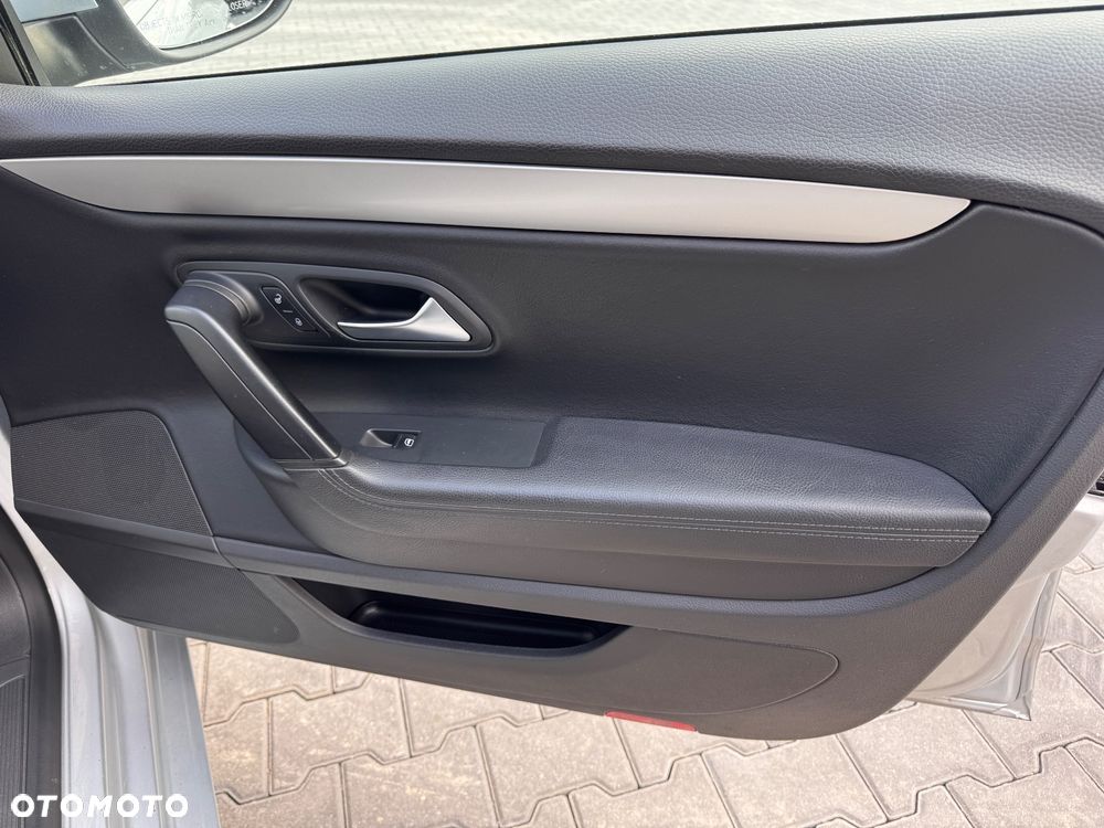 Volkswagen Passat CC 2.0 TSI DSG - 22