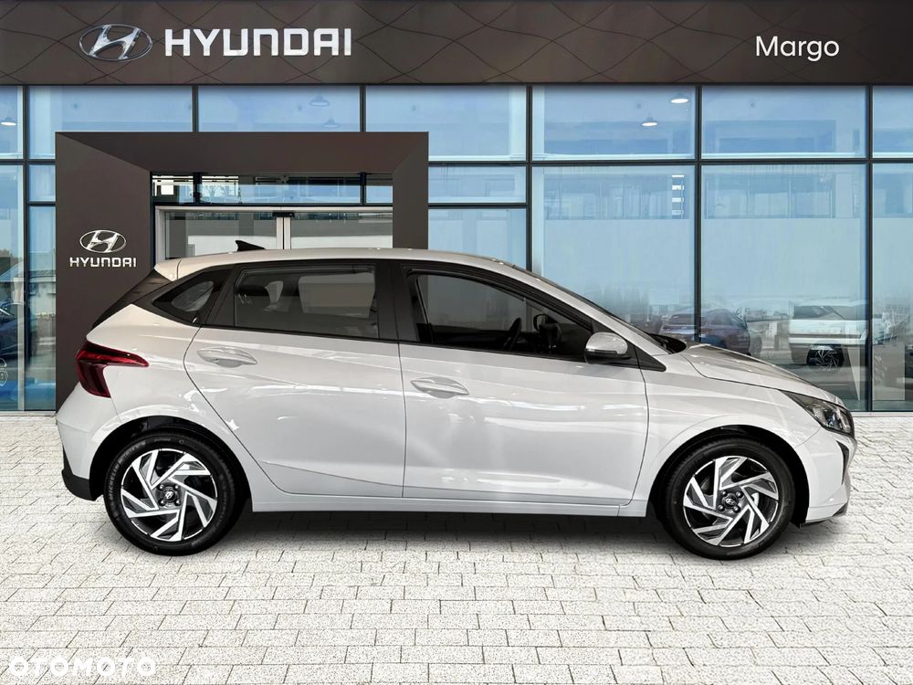 Hyundai i20 1.2 Pure - 10