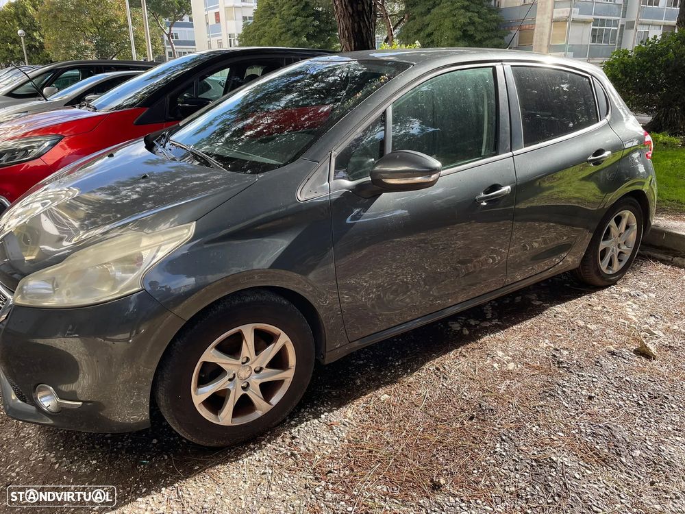 Peugeot 208 1.2 VTi Access - 1