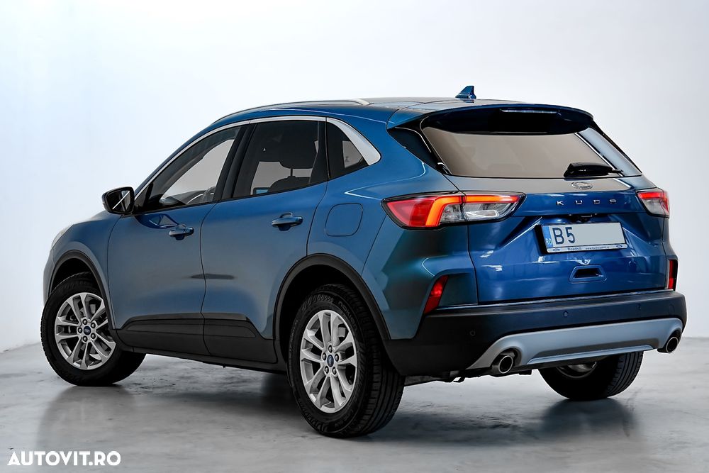 Ford Kuga 1.5 EcoBoost 2WD Titanium - 3