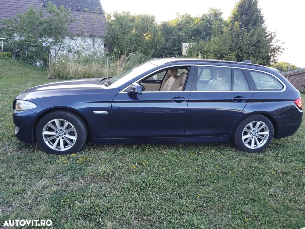 BMW Seria 5 525d - 13