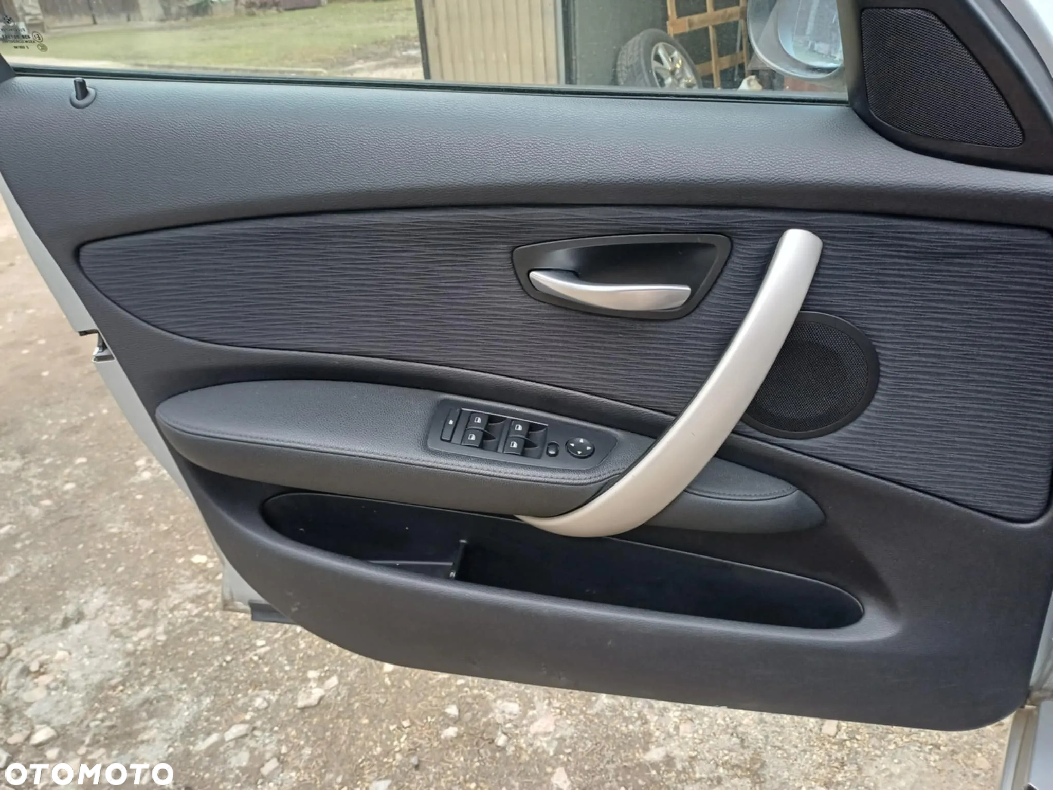 BMW Seria 1 116i - 8