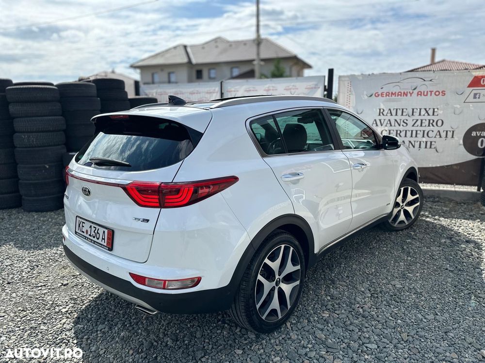 Kia Sportage 2,0 CRDI AWD Aut. GT Line - 4