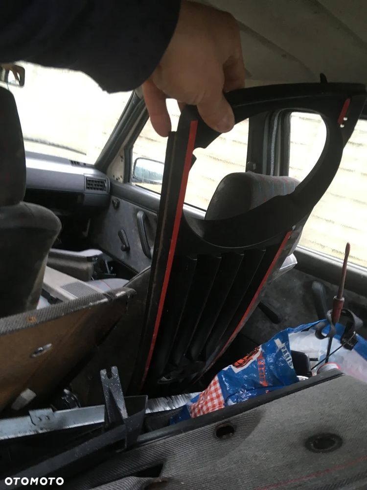 Volkswagen Golf - 14