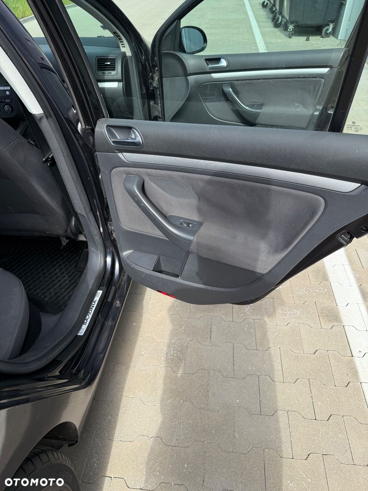 Volkswagen Golf 1.9 TDI Trendline - 15