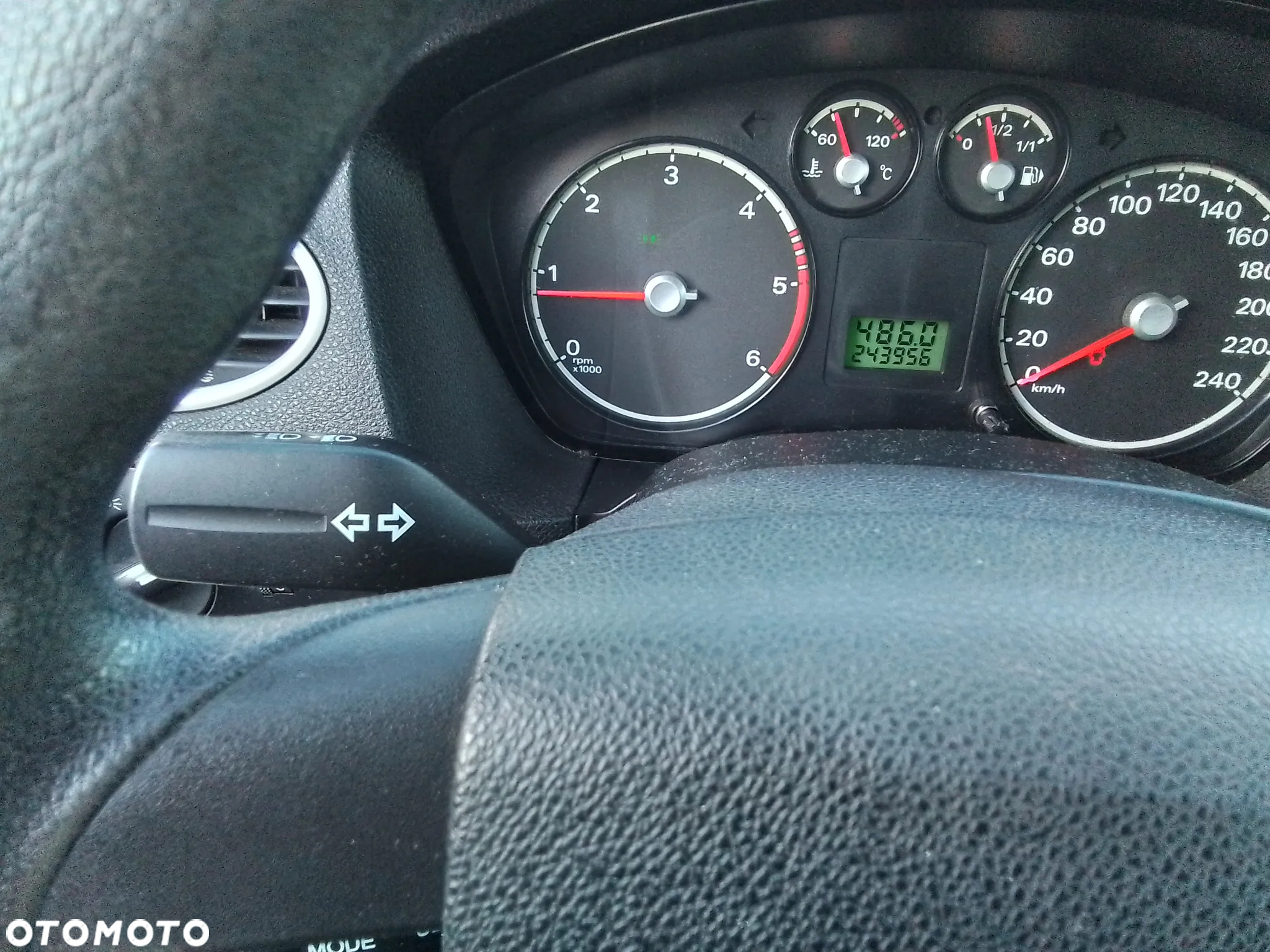 Ford Focus 1.6 TDCi Ambiente - 9