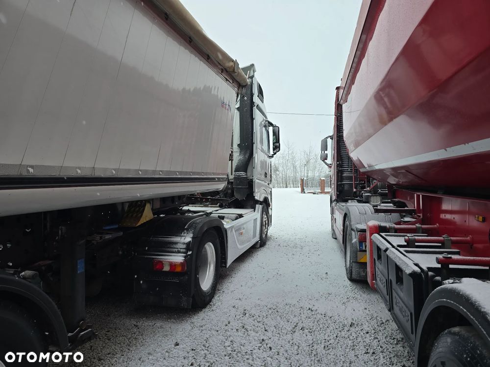 Mercedes-Benz ACTROS - 7