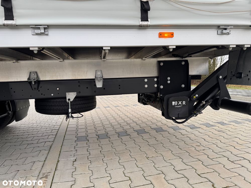 Iveco Daily 2023r Hi-Matic‼️70C21H‼️Winda Bar 1000KG // Plandeka 15 Palet Firanka‼️Spanie z tyłu Spojtrak XL Poduszki Pneumatyczne Wysokość rampowa Full LED Tempomat Salon Polska DMC7200KG Faktura Vat 23% TwinCab - 26