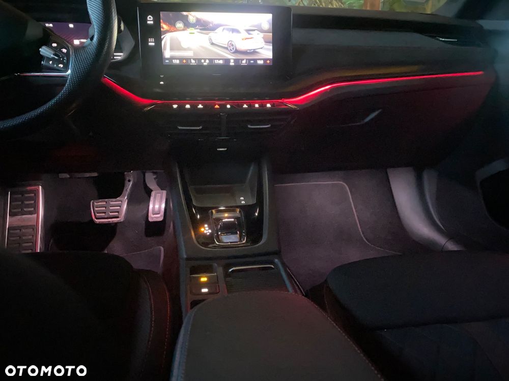 Skoda Octavia 2.0 TSI DSG RS 245 - 34