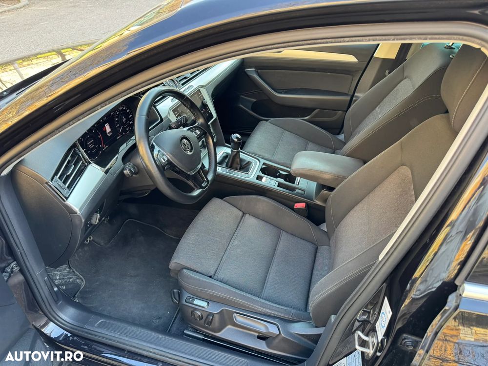 Volkswagen Passat 2.0 TDI (BlueMotion Technology) Comfortline - 8