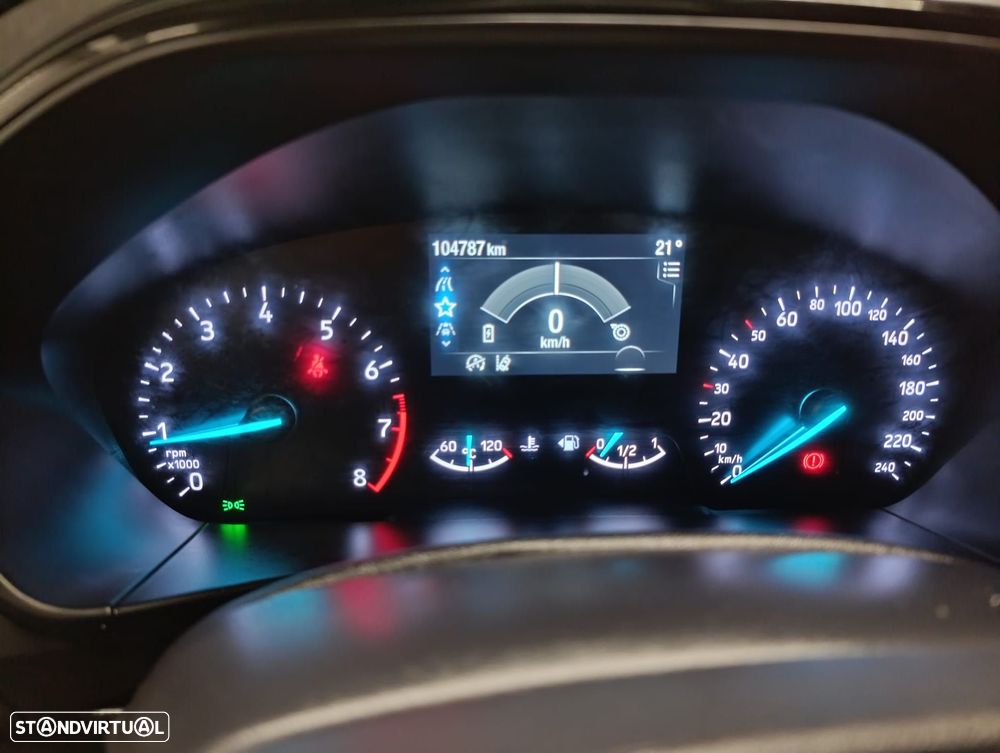 Ford Focus SW 1.0 EcoBoost ST-Line - 17