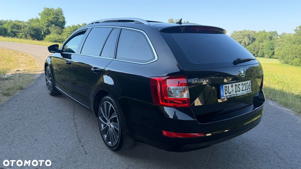Skoda Octavia 2.0 TDI DSG Clever - 9