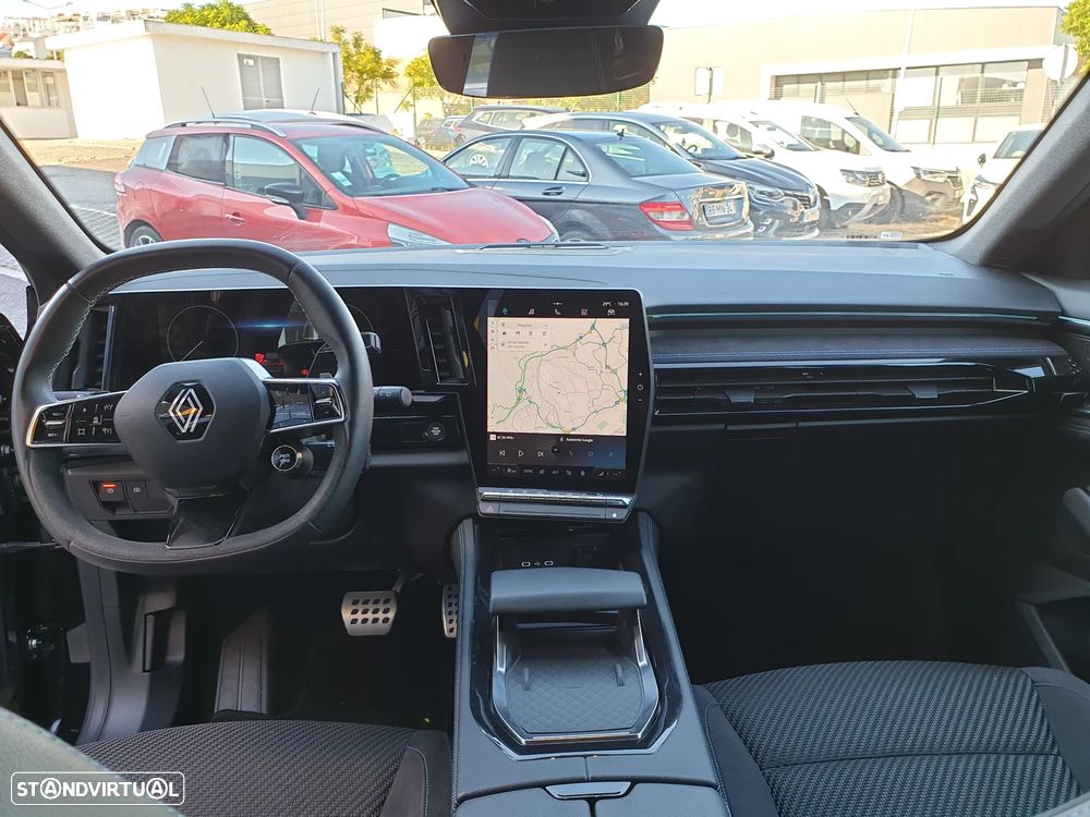 Renault Austral 1.2 E-Tech Iconic Espirit - 13