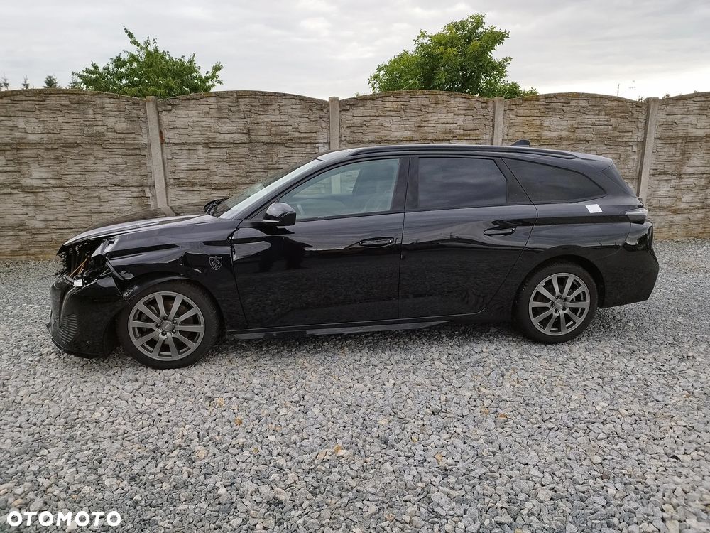 Peugeot 308 PureTech 130 GPF EAT8 Stop & Start GT - 3