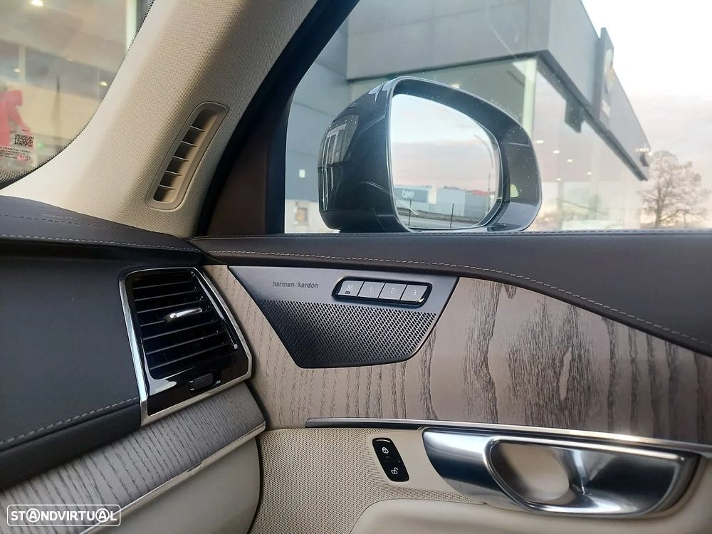 Volvo XC 90 2.0 T8 PHEV Plus Bright AWD - 7