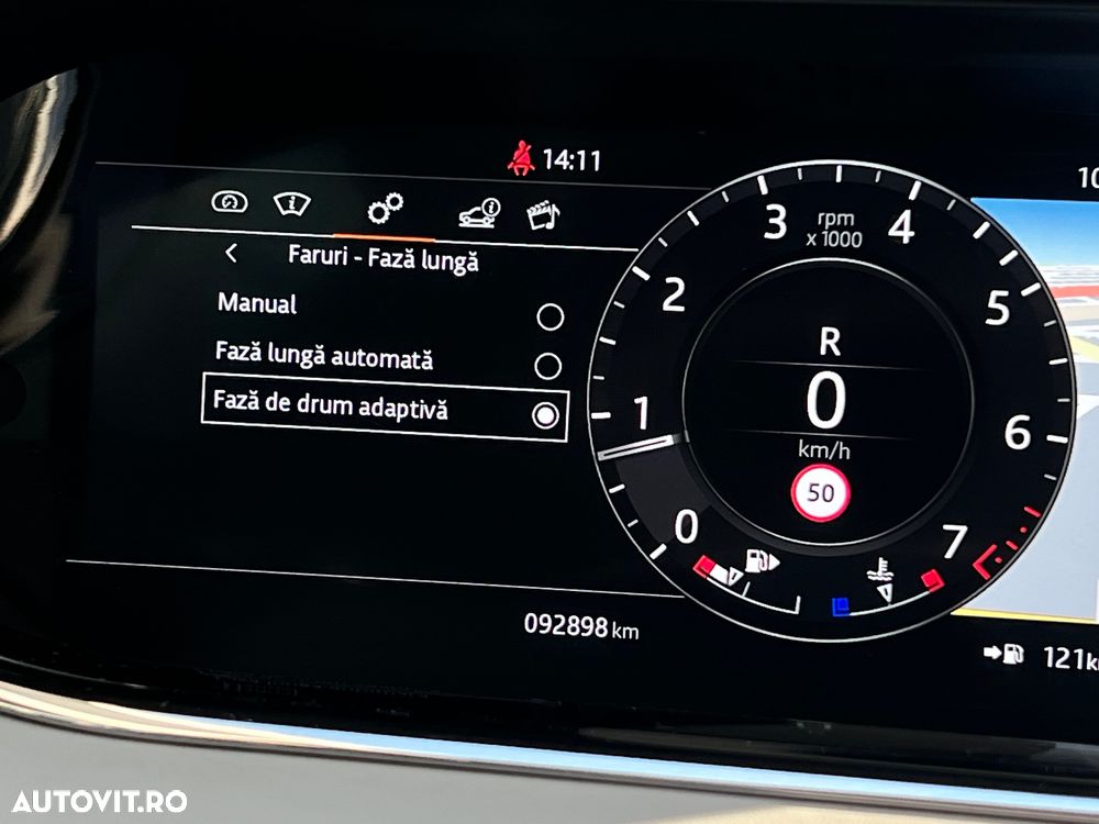 Land Rover Range Rover Evoque 2.0 P300 R-Dynamic - 29