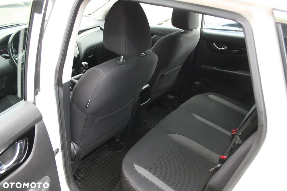 Nissan Qashqai 1.3 DIG-T Acenta - 13