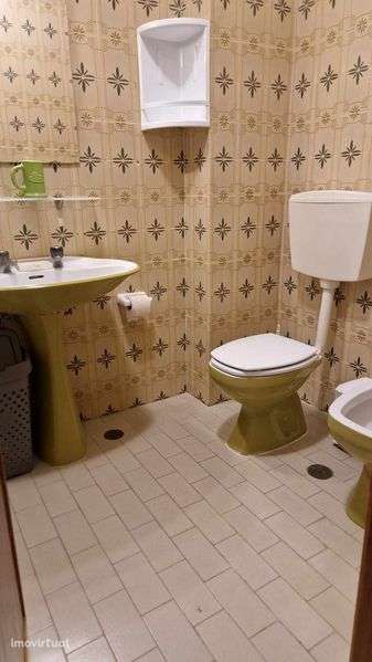 T3 no centro de Carcavelos sem mobília - Grande imagem: 4/4