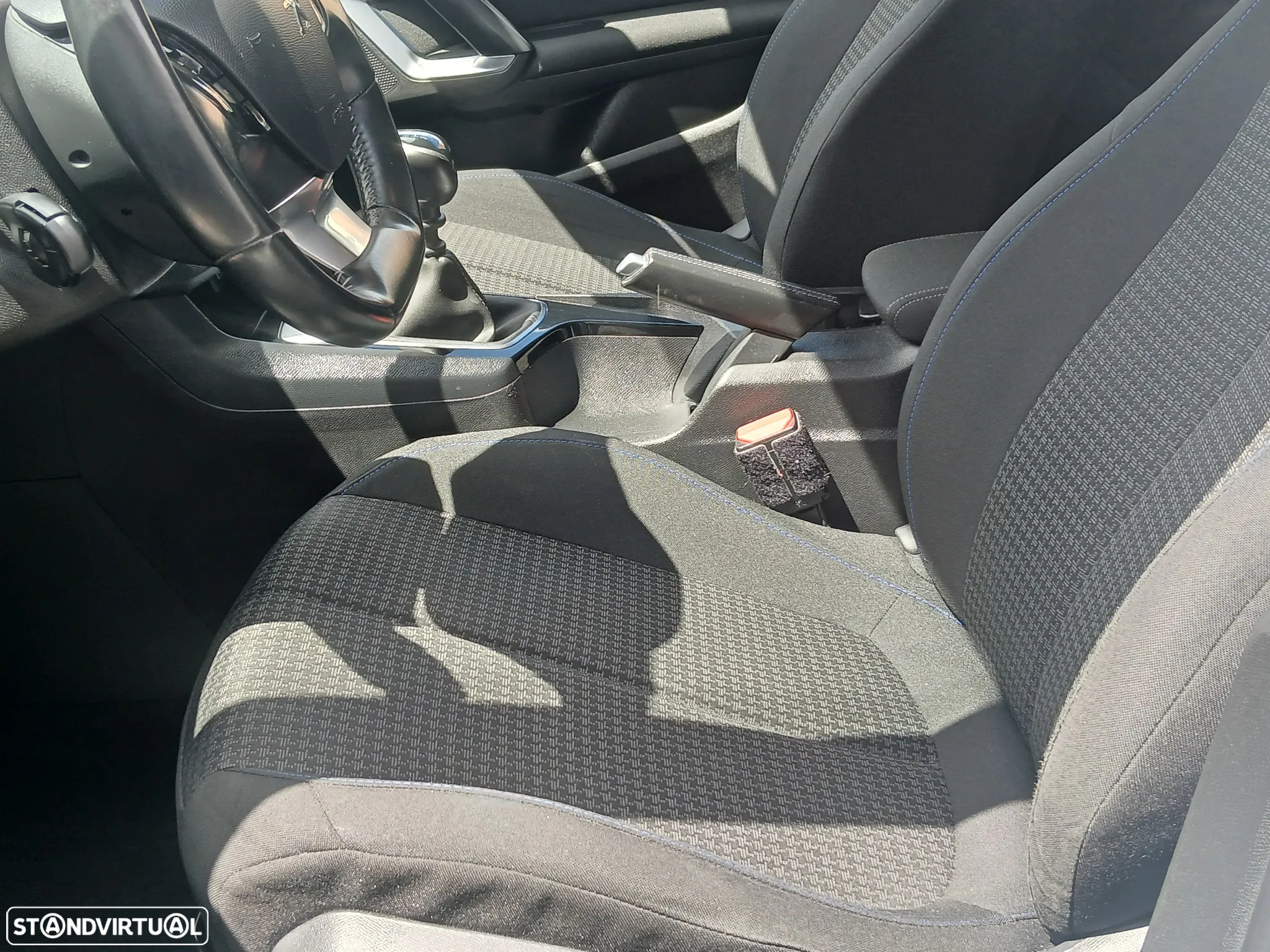 Peugeot 308 SW 1.5 BlueHDi Style - 14