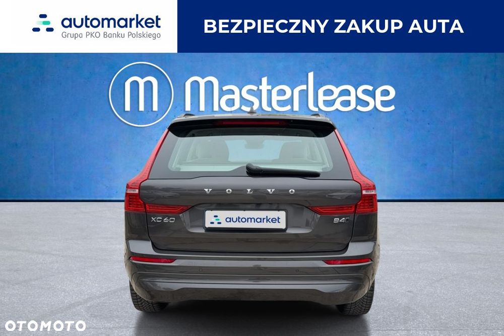 Volvo XC 60 B4 D Plus Dark - 6
