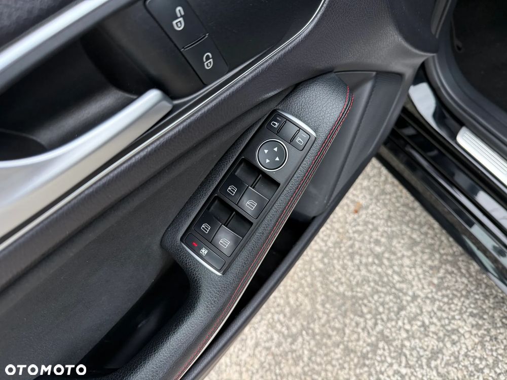 Mercedes-Benz Klasa A 180 (BlueEFFICIENCY) AMG Sport - 21