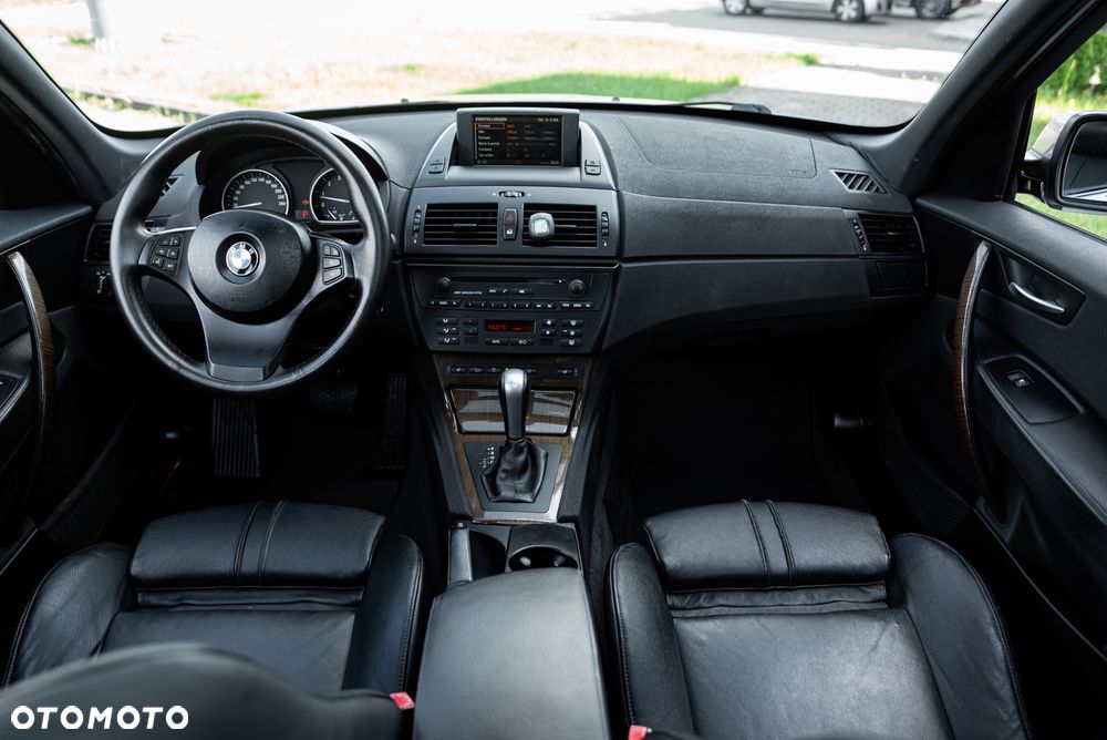 BMW X3 3.0i - 26