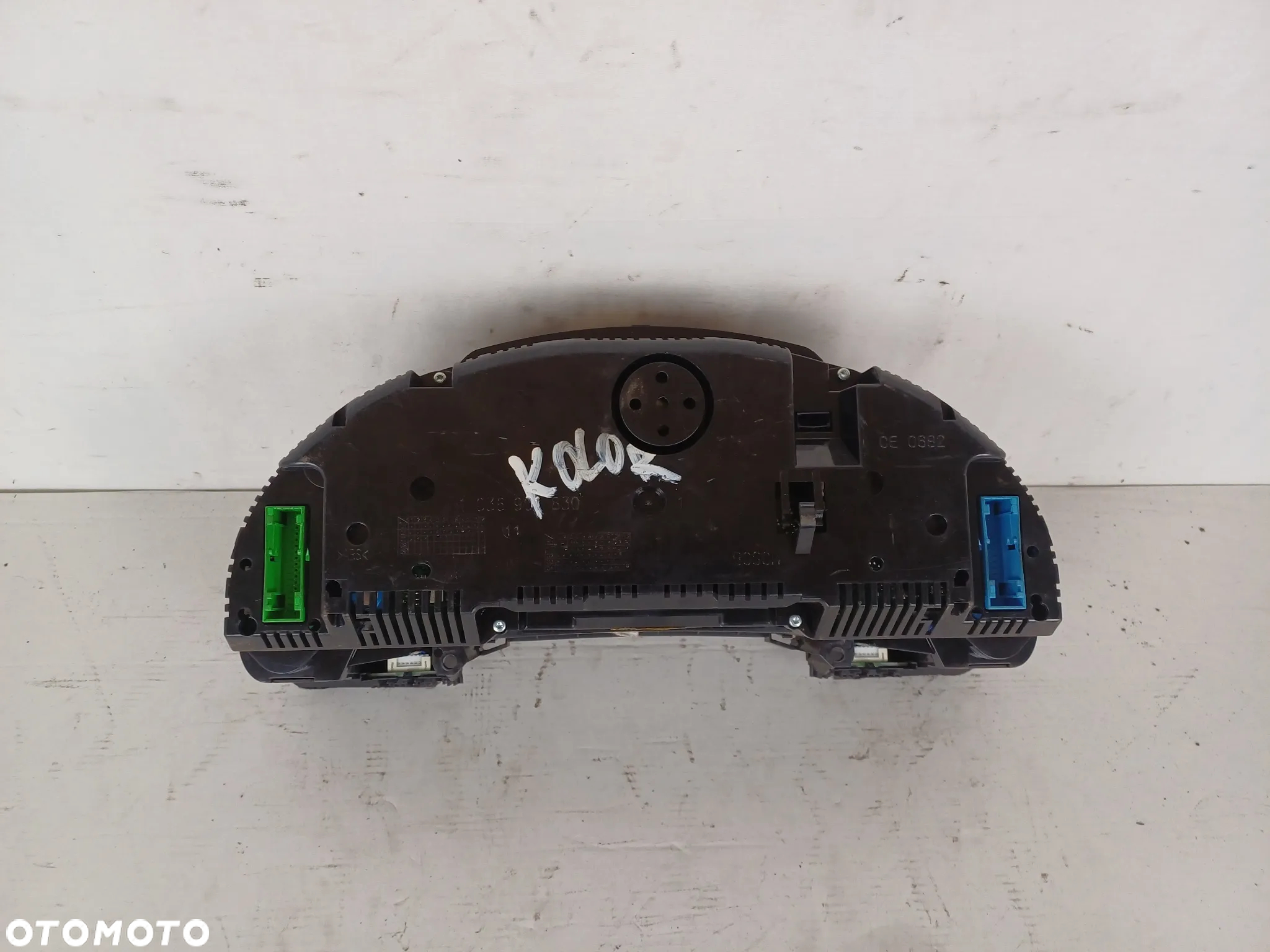 AUDI A4 B7 KOLOR LICZNIK ZEGARY 8E0920932 - 2
