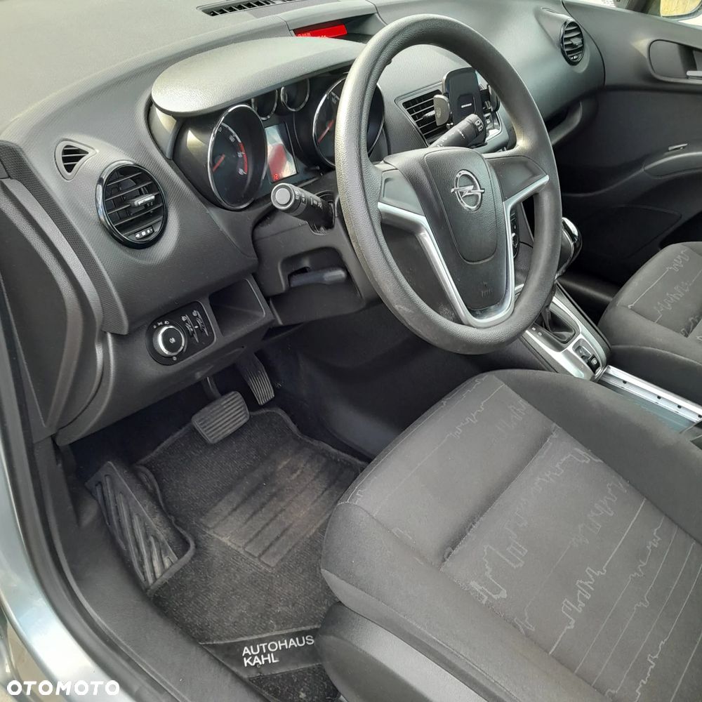 Opel Meriva 2012 photo 4