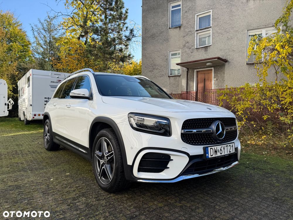 Mercedes-Benz Glb