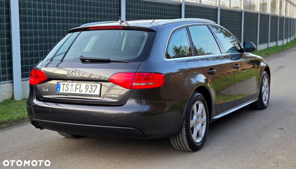 Audi A4 Avant 2.0 TDI DPF quattro - 12
