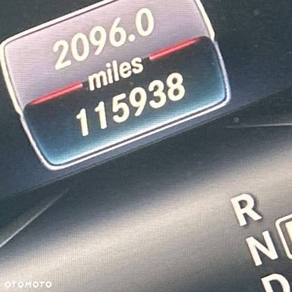 Mercedes-Benz GLS 400 4Matic 9G-TRONIC Exclusive - 29