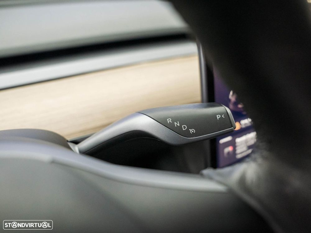 Tesla Model 3 Long Range Tração Integral - 22