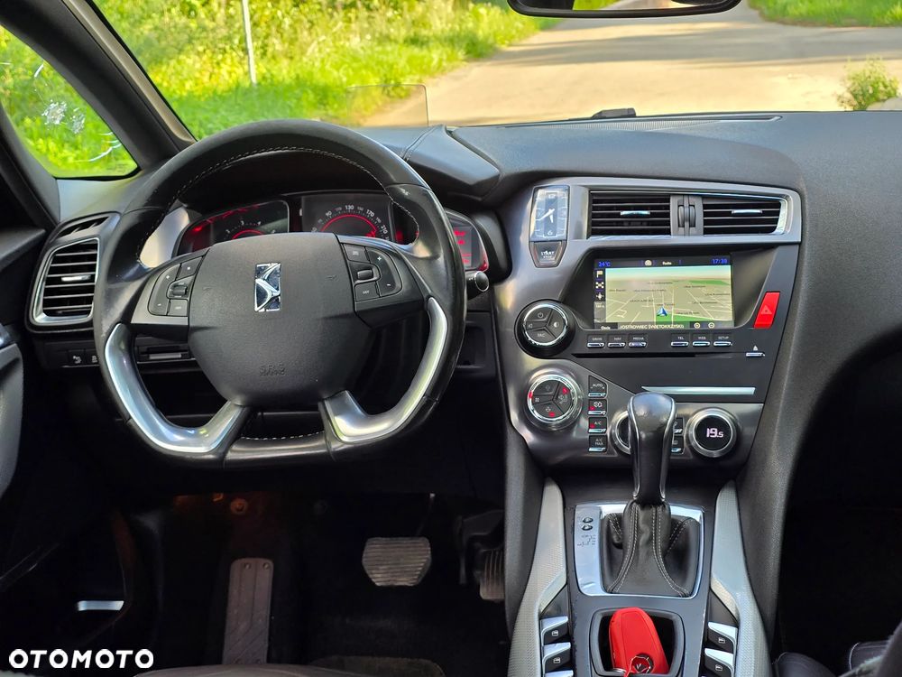 Citroën DS5 2.0 BlueHDi SportChic - 29
