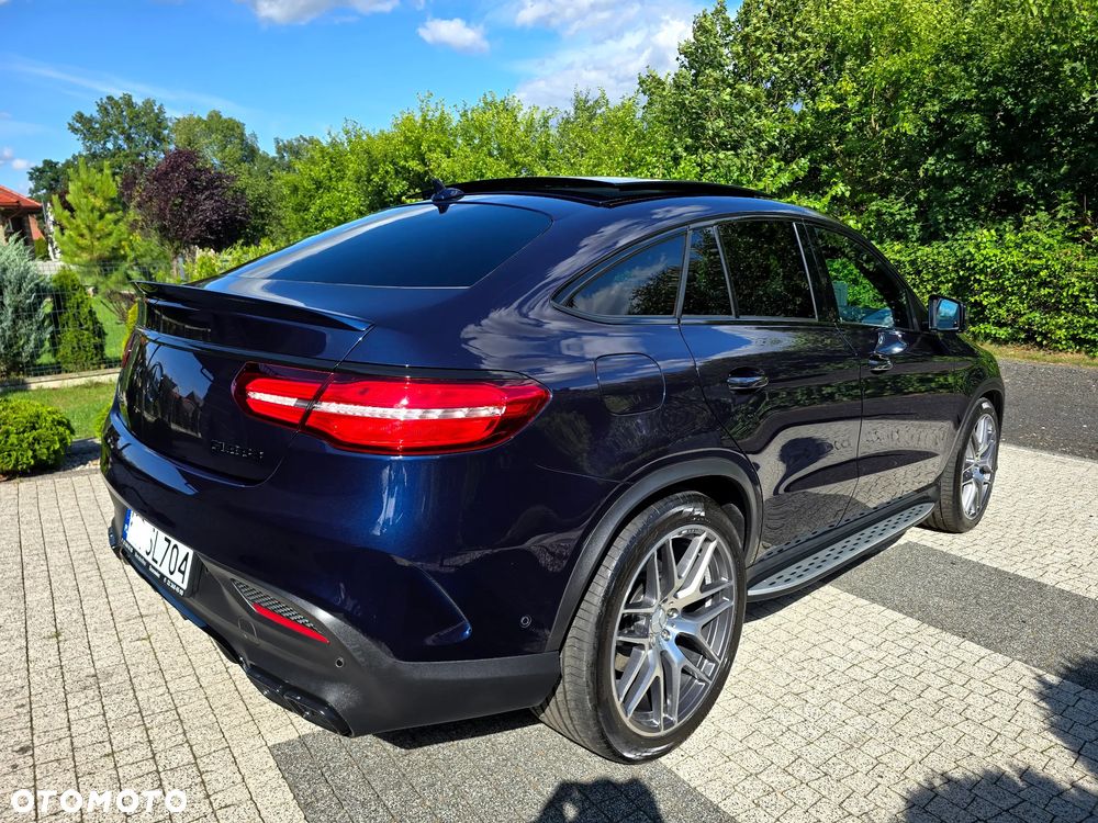 Mercedes-Benz GLE - 38