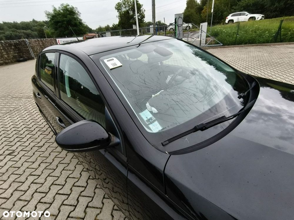 Peugeot 308 - 22