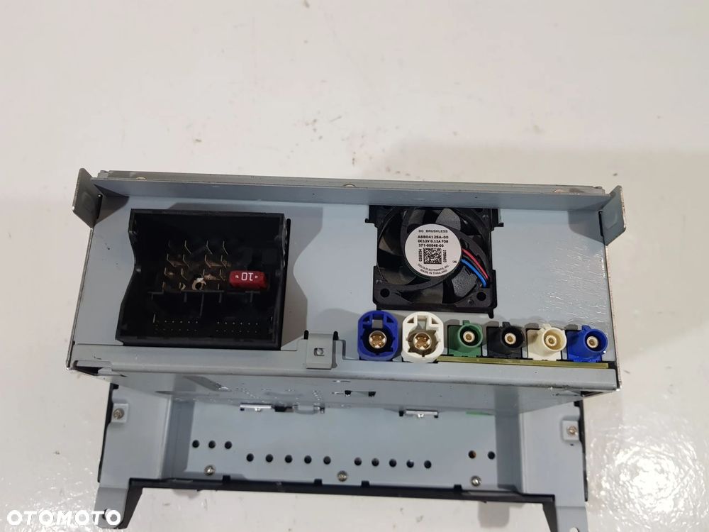 RADIO SAMOCHODOWE NAWIGACJA A4479001020 MERCEDES VITO W447 - 11