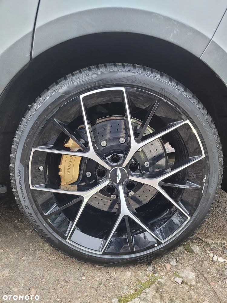 Aston Martin DBX707 - 8