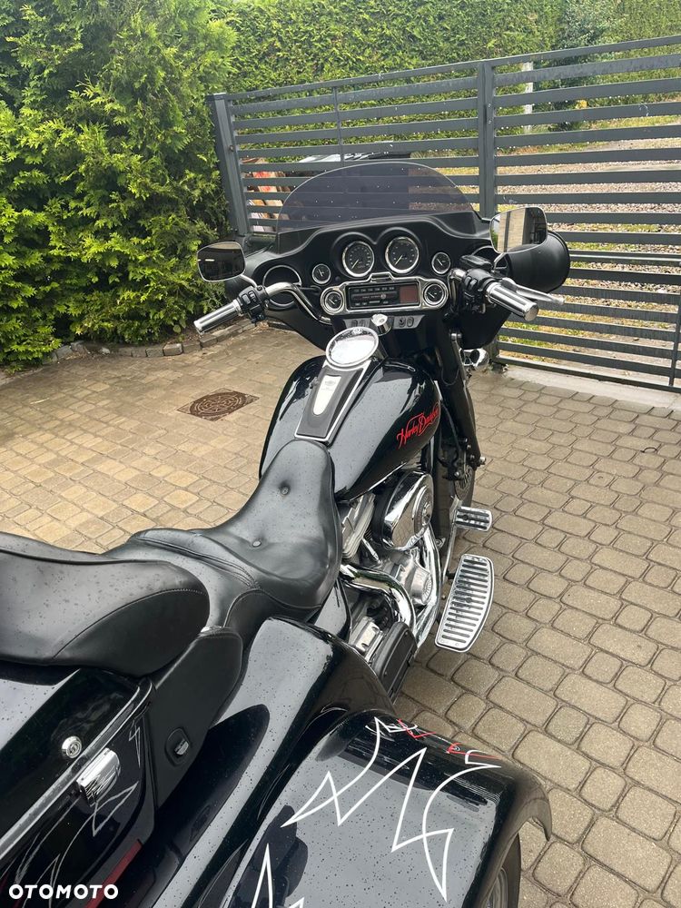 Harley-Davidson FLH Electra Glide - 7