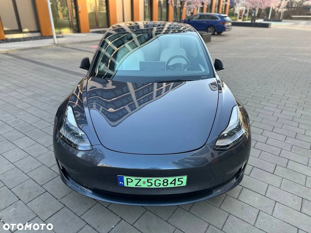 Tesla Model 3 Langstreckenbatterie Allradantrieb Dual Motor - 2