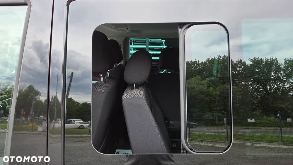 Volkswagen California - 32