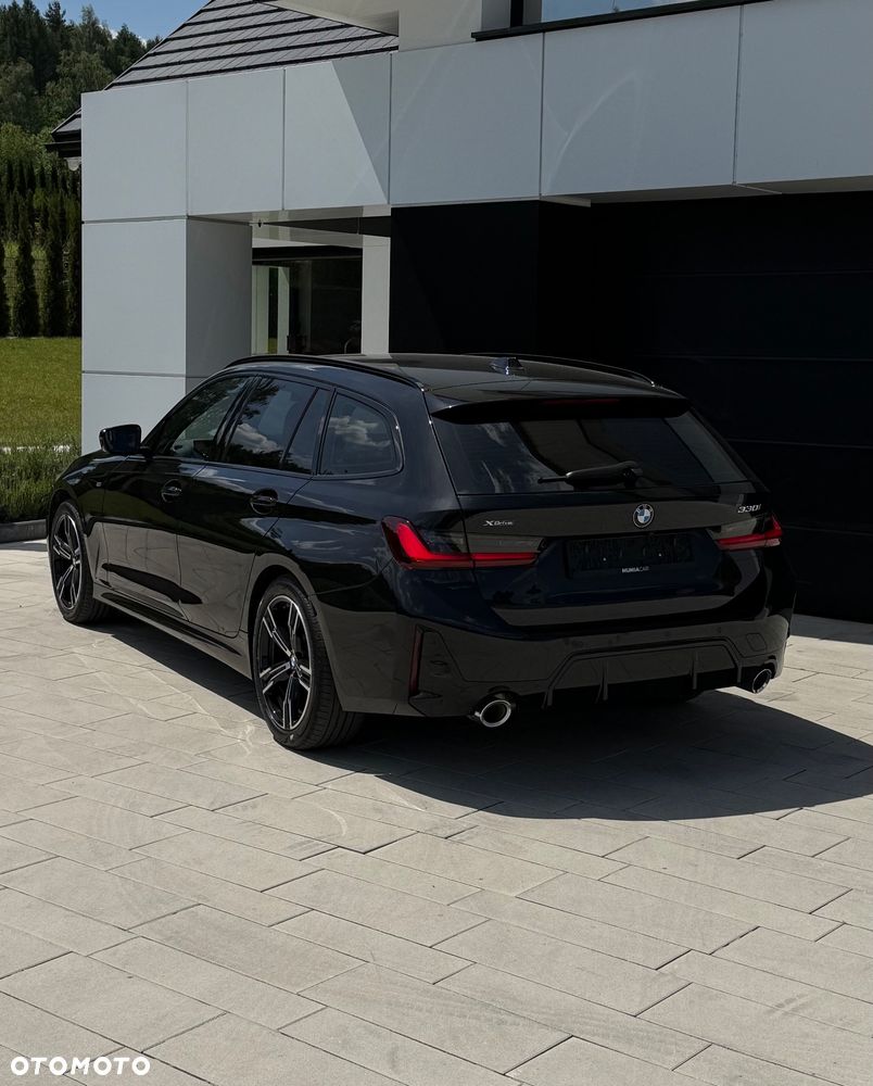 BMW Seria 3 330i xDrive M Sport sport - 13