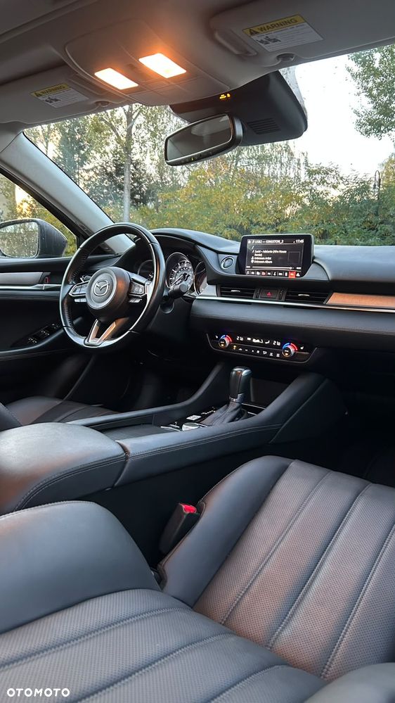 Mazda 6 - 8