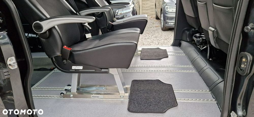 Opel Vivaro - 38